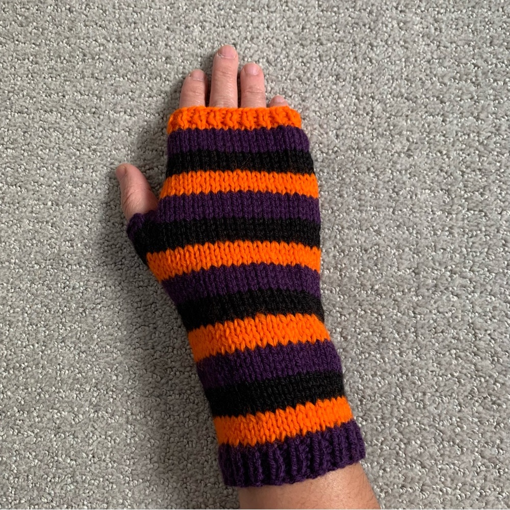 Handmade Halloween Hand Knit Orange Purple Acrylic Hand Warmer Fingerless Gloves